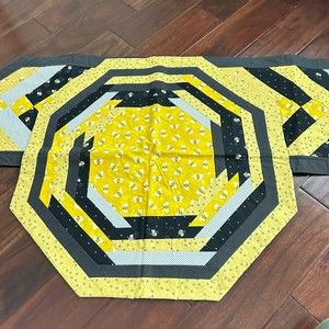 Set of 2 Quilted Hexagon /Table Topper and Table Runner